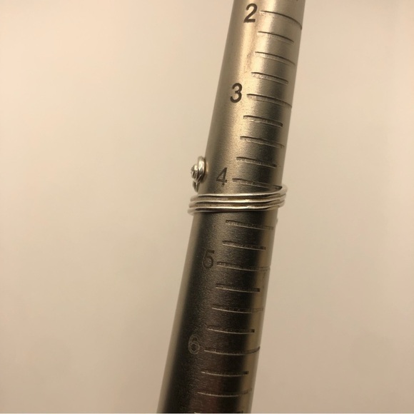 Vtg Sterling Silver Wave Design Bypass Ring 6 CZ Stones Sz 4.25 Adjustable - Picture 10 of 11